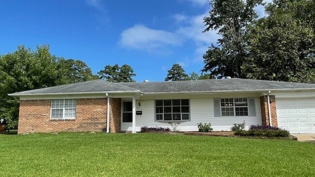 3616 Kingdom Ct