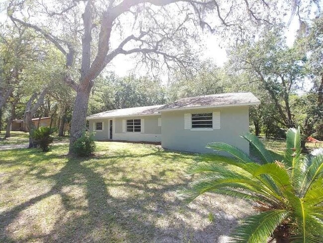 property at 190 N Bobwhite Point