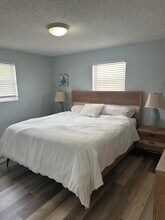 617 NE 3rd Ave in Delray Beach, FL - Building Photo - Building Photo