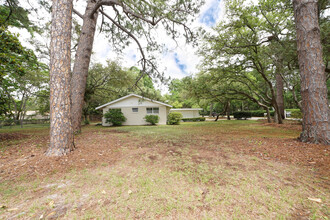 62 Meigs Dr in Shalimar, FL - Building Photo - Building Photo