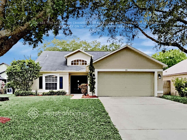 property at 733 Alto Pl