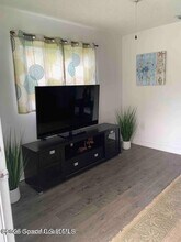 8275 Illinois Ave in Melbourne, FL - Building Photo - Building Photo