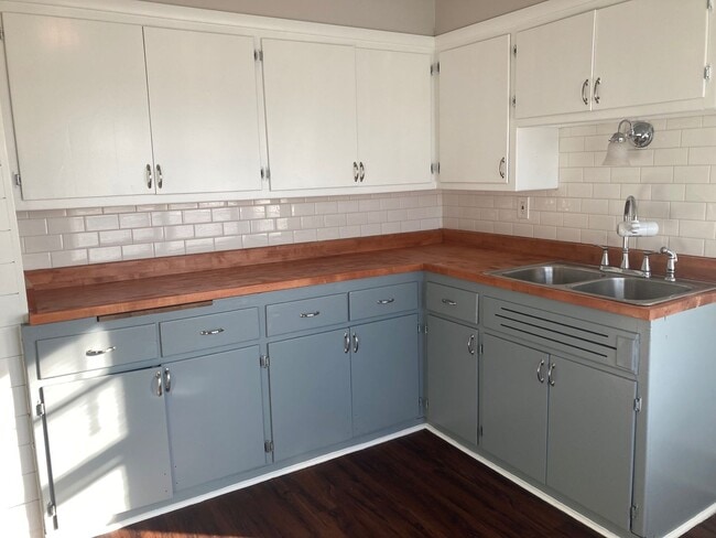 property at 24 N 60th St