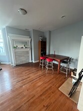 627 College St in Pittsburgh, PA - Building Photo - Building Photo