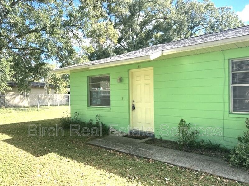 608 Kansas Ave in Lakeland, FL - Building Photo