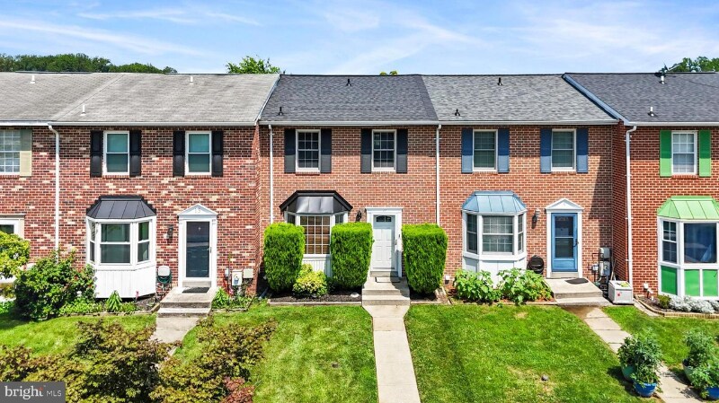 11 Powder View Ct in Perry Hall, MD - Building Photo