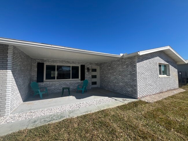 139 Beau Rivage Dr in Ormond Beach, FL - Building Photo - Building Photo