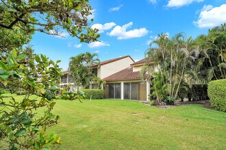 7714 La Mirada Dr in Boca Raton, FL - Building Photo - Building Photo