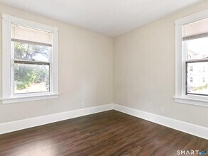 171 Bassett St in New Britain, CT - Building Photo - Building Photo