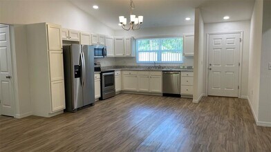 804 Old Floral City Rd in Inverness, FL - Building Photo - Building Photo