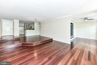 2954 Yarling Ct in Falls Church, VA - Building Photo - Building Photo