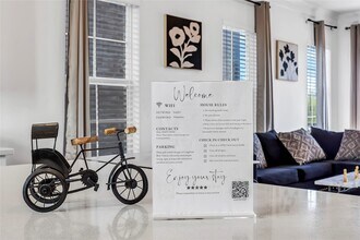 4128 Willowbend Blvd in Houston, TX - Building Photo - Building Photo