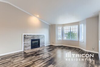 624 95th Dr SE in Lake Stevens, WA - Building Photo - Building Photo