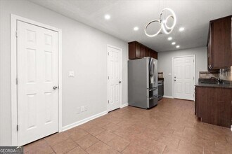 2166 Park Terrace in Atlanta, GA - Building Photo - Building Photo