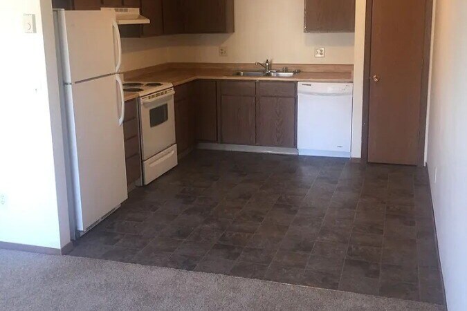 220 Valley Road in Fond du Lac, WI - Building Photo