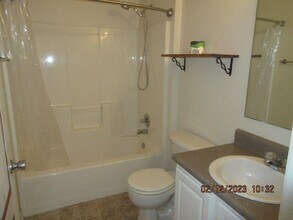 2025 Catline Cir in Navarre, FL - Building Photo - Building Photo