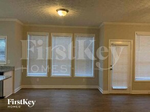 325 McKenzie Dr in Stockbridge, GA - Building Photo - Building Photo