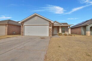 7526 104th St in Lubbock, TX - Building Photo