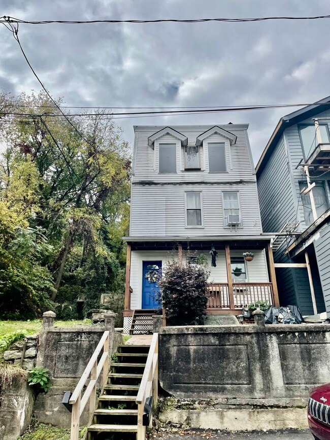 76 Holt St in Pittsburgh, PA - Building Photo - Building Photo