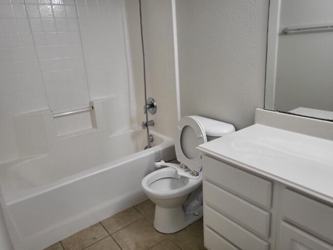 501 Northridge St in Denton, TX - Foto de edificio - Building Photo