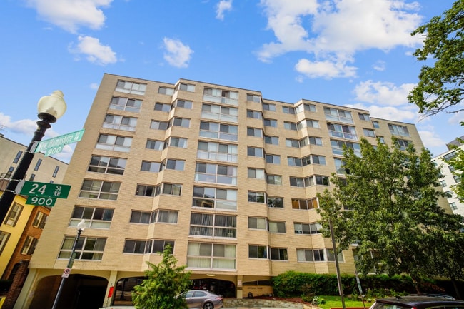 property at 922 24th St NW