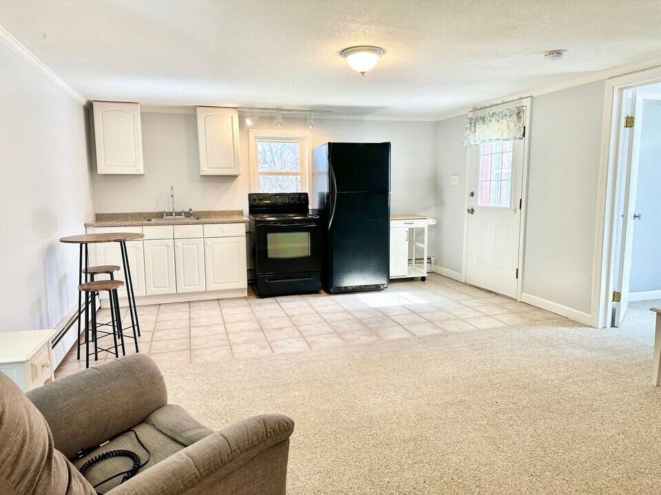 26 Winter St-Unit -Winter St Rental in Biddeford, ME - Building Photo