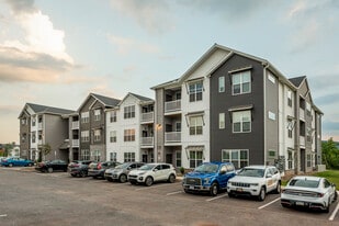 Red Mill Crossings in Goldsboro, PA - Building Photo