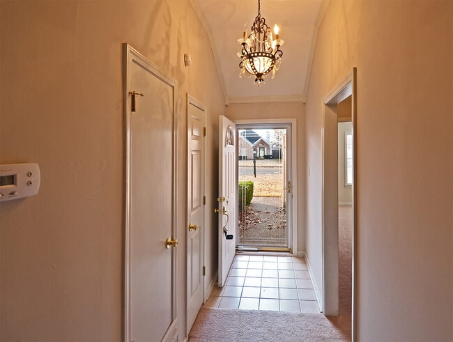 10088 Woodland Grove Dr in Lakeland, TN - Building Photo - Building Photo