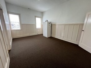 6282 Mission St in Daly City, CA - Foto de edificio - Building Photo