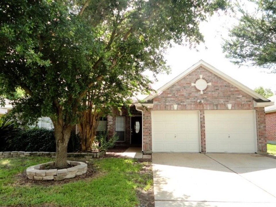 3607 Corinne Ct in Katy, TX - Building Photo