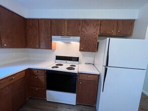 4222 Winns Hollow Ln-Unit -Unit #2 in Clinton, WA - Building Photo - Building Photo