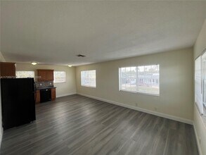 5420 NE 22nd Terrace in Fort Lauderdale, FL - Building Photo - Building Photo