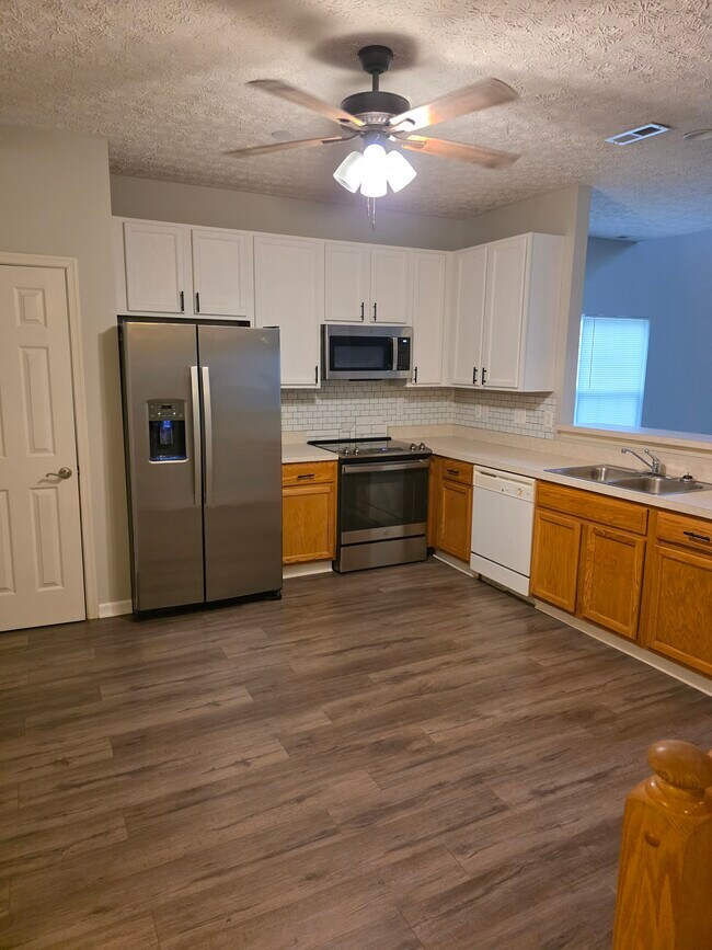 property at 9268 Tournament Dr