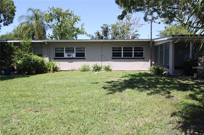 4410 Estill Ct in Orlando, FL - Foto de edificio - Building Photo