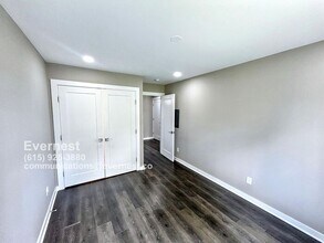 611 Mason Ward Pl in Lebanon, TN - Building Photo - Building Photo