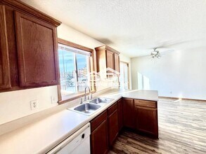 3002 SE Grant St in Ankeny, IA - Building Photo - Building Photo