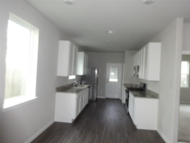 property at 2116 Graham Pt Wy