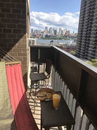 90 Gold St-Unit -14B in New York, NY - Building Photo - Building Photo