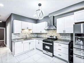 1806 S Trumbull Ave in Chicago, IL - Building Photo - Building Photo