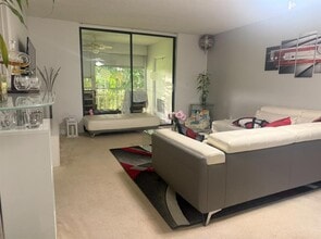 7420 NW 18th St in Margate, FL - Building Photo - Building Photo