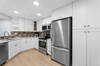 3880 N Hwy A1A, Unit 802 in Fort Pierce, FL - Building Photo - Building Photo