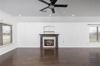 4405 W Anthem Dr in Fayetteville, AR - Building Photo - Building Photo