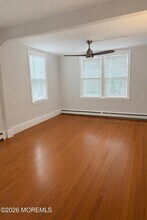 187 E Bergen Pl in Red Bank, NJ - Building Photo - Building Photo