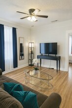 2702 Felicity St in New Orleans, LA - Foto de edificio - Building Photo