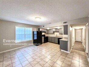 5698 Winterwood Dr in Horn Lake, MS - Building Photo - Building Photo