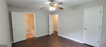 2325 Shady Grove Rd in Carrollton, GA - Building Photo - Building Photo