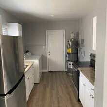 1721 Linden Ave in Las Vegas, NV - Building Photo - Building Photo