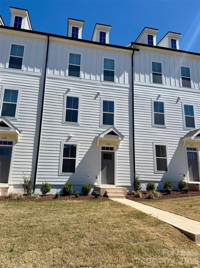 3212 Drift St in Charlotte, NC - Building Photo - Building Photo