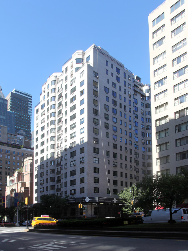 510 Park Ave in New York, NY - Building Photo - Building Photo