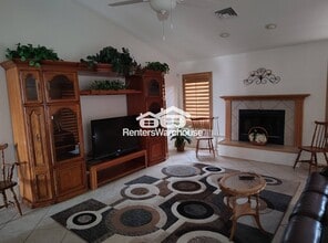 2451 N Los Alamos in Mesa, AZ - Building Photo - Building Photo